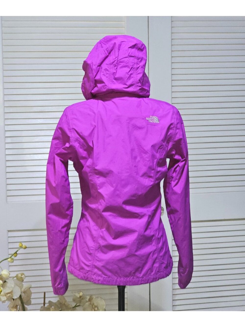 The North Face Women's Magenta HyVent Rain Resolve Jacket Size Small 2618 - Picture 6 of 15